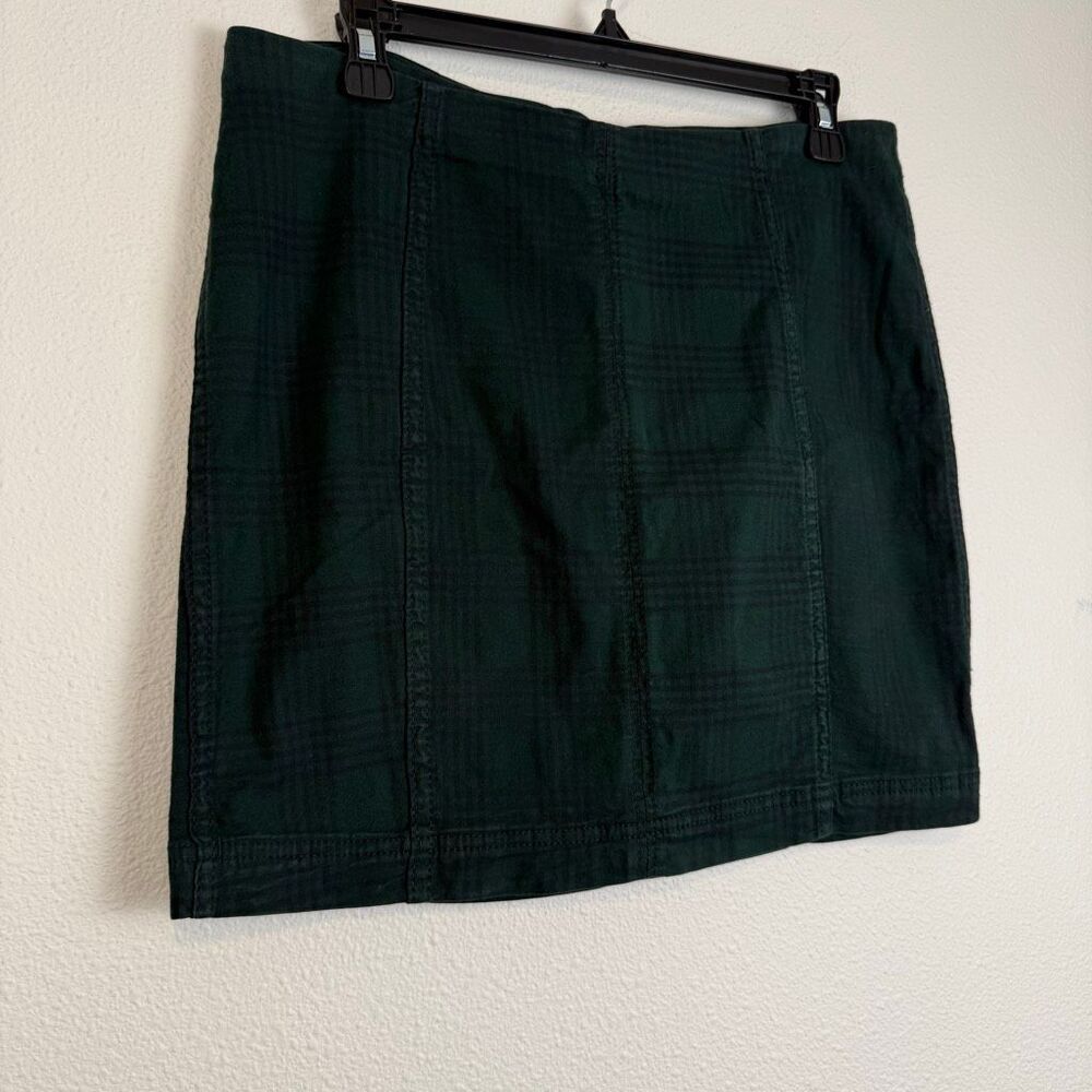 Free People Green Plaid‎ Mini Skirt Size 12